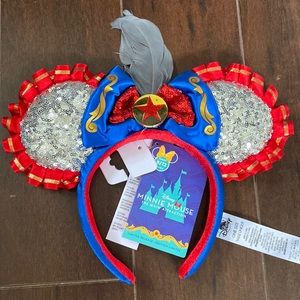 Minnie Mouse Main attraction Dumbo the flying Elephant Ears headband